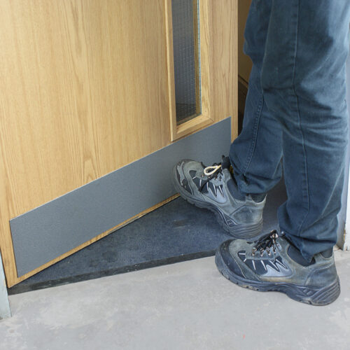 H3415S-Grey-Coarse-Resilient-Mk-2-Door-Kicker-2.jpg