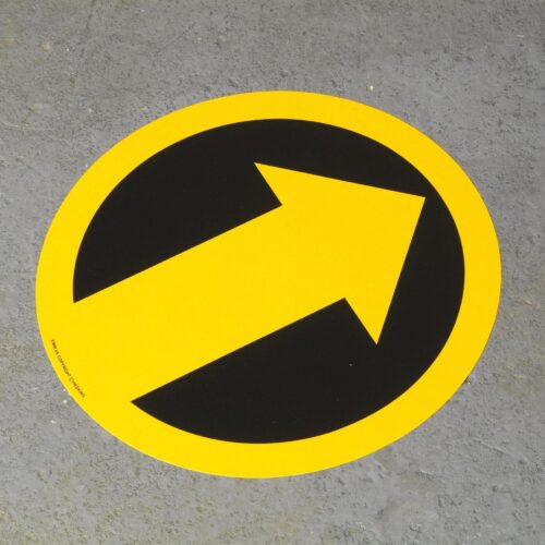 EWM04-Forwards-Arrow-Floor-Sign-on-Warehouse-Floor.jpg