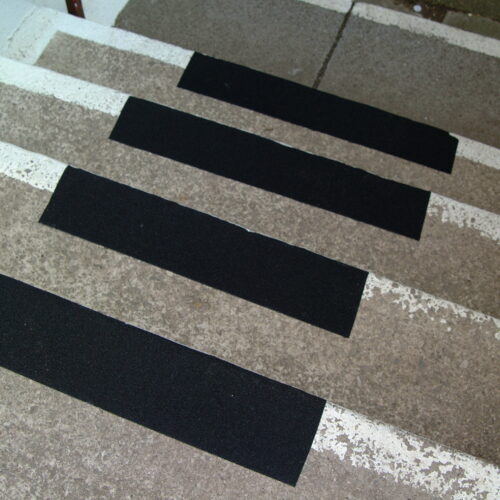 H3406N-Black-Conformable-Safety-Grip-100mm-Applied-to-Stairs-15.jpg